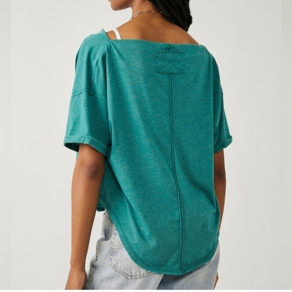 Free People Just Chill Slouchy Tee in Cypress Green in Small - Picture 3 of 12
